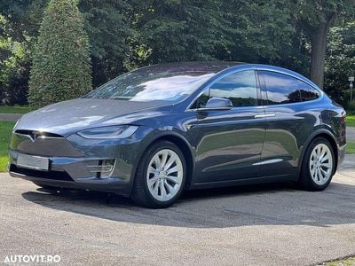 Culoaregri Utilizat 2018 Tesla Model X SUV | 27.500 EUR