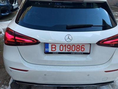 Second-hand Mercedes A200 Advanced 163 CP (119 kW) 2024 Culoarealb Hatchback