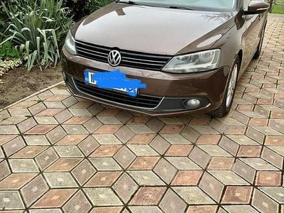Culoaremaro Utilizat 2012 VW Jetta Life Berlinǎ | 6.200 EUR (Preț OK)