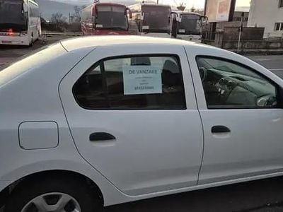 Alb Utilizat 2013 Dacia Logan Berlinǎ | 3.500 EUR (Super Preț)