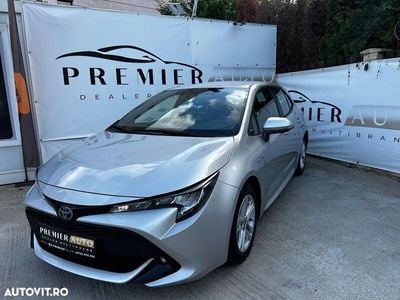 Second-hand Toyota Corolla Business Edition 98 CP (72 kW) 2019 Gri Hatchback