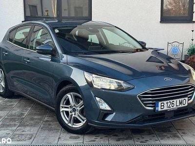 Second-hand Ford Focus Titanium 125 CP (91 kW) 2021 Culoarealbastru Hatchback