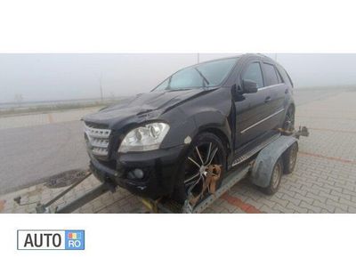 Negru Utilizat 2008 Mercedes ML320 SUV | 4.100 EUR