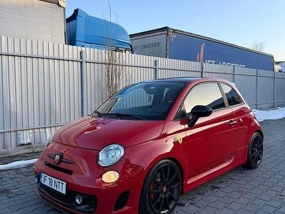 Second-hand Fiat 500 105 CP (77 kW) 2014 Culoarerosu Coupe