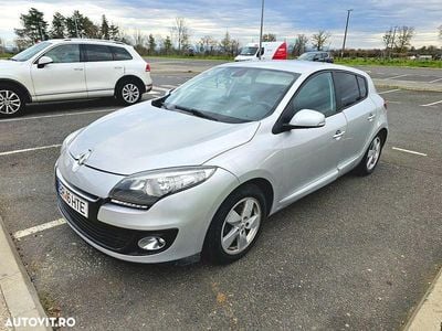 Culoareargint Utilizat 2012 Renault Mégane III Initiale Paris Hatchback | 5.700 EUR (Puțin scump)