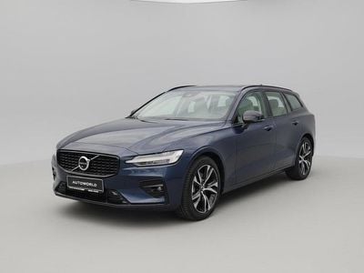 Nouă Volvo V60 197 CP (144 kW) 2025 Break