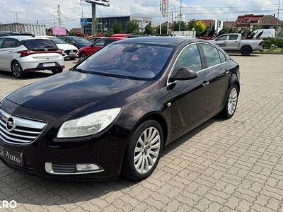 Second-hand Opel Insignia 160 CP (117 kW) 2011 Culoaremaro Berlinǎ