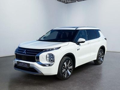 Second-hand Mitsubishi Outlander P-HEV Top 306 CP (225 kW) 2025