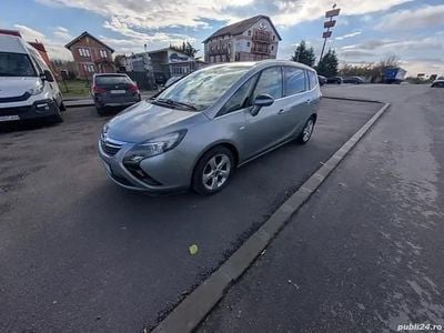 Second-hand Opel Zafira 130 CP (95 kW) 2013 Gri Monovolum