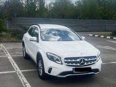 Mercedes GLA200