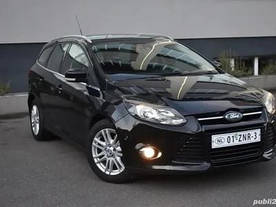 Culoarenegru Utilizat 2013 Ford Focus Titanium Break | 4.799 EUR (Preț OK)