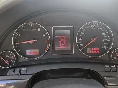 Culoarealte culori Utilizat 2002 Audi A4 Berlinǎ | 1.500 EUR (Preț OK)