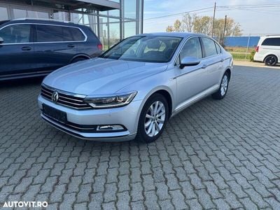 Second-hand VW Passat Highline 190 CP (139 kW) 2015 Gri Berlinǎ