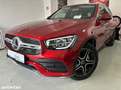 Mercedes GLC300