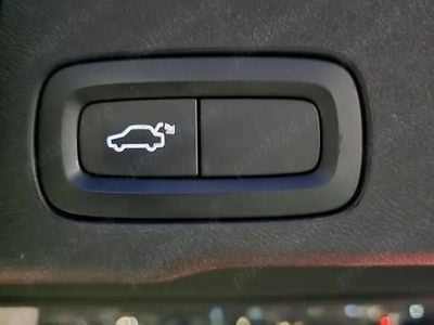 Utilizat 2019 Volvo XC60 SUV | 21.500 EUR (Preț bun)