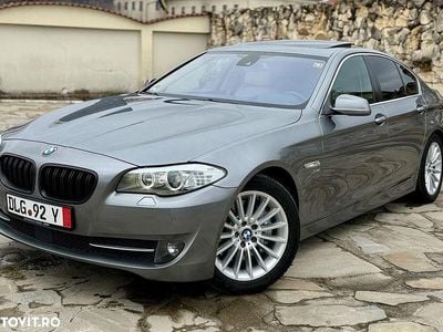 Second-hand BMW 530 Luxury Line 258 CP (189 kW) 2012 Culoaregri Berlinǎ