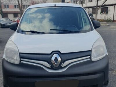 second-hand Renault Kangoo 1.5 dCI Authentique 2018 · 249 100 km · 1 461 cm3 · Die