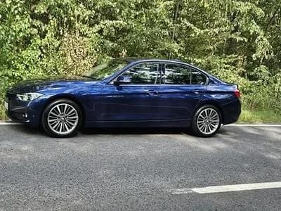 Second-hand BMW 320 140 CP (102 kW) 2018 Albastru Berlinǎ