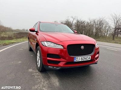 Culoarerosu Utilizat 2017 Jaguar F-Pace Pure SUV | 16.500 EUR (Puțin scump)