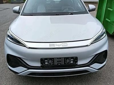 Alb Utilizat 2023 BYD Atto 3 SUV | 29.500 EUR
