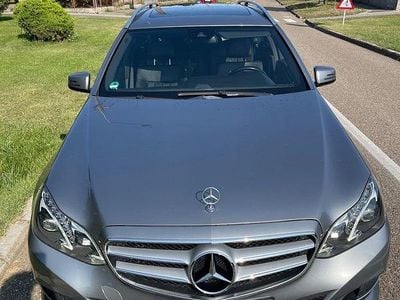 Mercedes E220