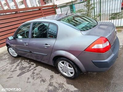 second-hand Renault Mégane II Sedan 1.6 Influence