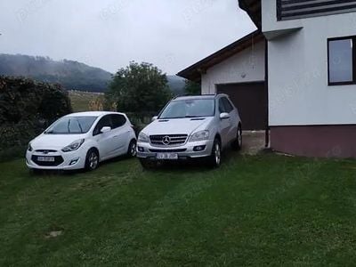 Utilizat 2006 Mercedes 320 | 5.300 EUR