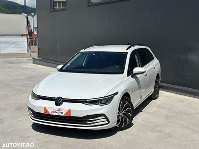 Culoarealb Utilizat 2021 VW Golf VIII Life Break | 12.990 EUR (Preț bun)