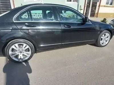 Mercedes C200