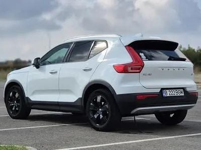 Utilizat 2019 Volvo XC40 Momentum SUV | 16.000 EUR (Scump)