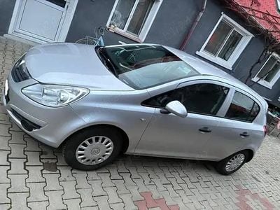 Utilizat 2009 Opel Corsa Hatchback | 2.300 EUR (Preț bun)