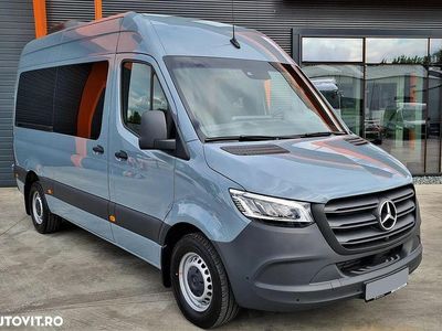 Second-hand Mercedes Sprinter 190 CP (139 kW) 2023 Culoarealbastru Van