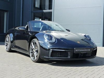 Second-hand Porsche 911 Carrera 4 Cabriolet 385 CP (283 kW) 2021 Negru Cabrio