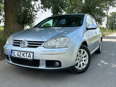 VW Golf V