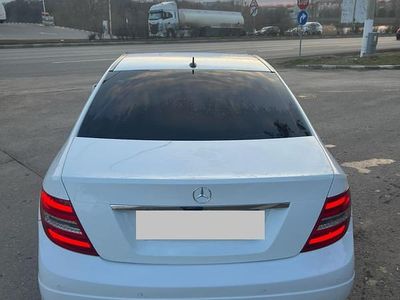 Mercedes C220