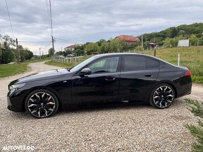Second-hand BMW 540 Sport Line 303 CP (222 kW) 2024 Negru Berlinǎ