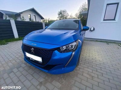 Culoarealbastru Second-hand 2021 Peugeot e-208 Allure Hatchback | 15.000 EUR (Preț OK)