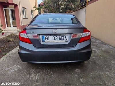 second-hand Honda Civic 1.8 ES