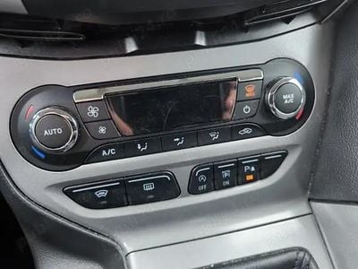 Second-hand Ford Focus 125 CP (91 kW) 2013 Hatchback