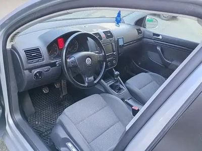 VW Golf V