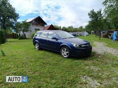 Second-hand Opel Astra 110 CP (80 kW) 2008 Albastru Break