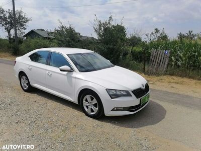 second-hand Skoda Superb 2.0 TDI DSG Ambition