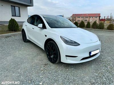 Second-hand Tesla Model Y Performance 339 kW (462 CP) 2022 Culoarealb SUV