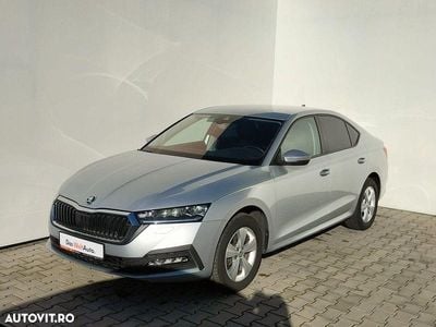 Gri deschis metalic Second-hand 2021 Skoda Octavia Berlinǎ | 17.950 EUR (Preț OK)