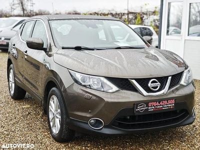 Culoaremaro Second-hand 2015 Nissan Qashqai N-Connecta SUV | 9.500 EUR (Preț OK)