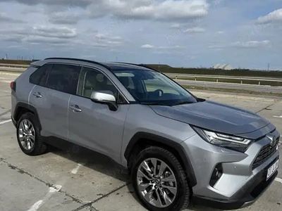 Second-hand Toyota RAV4 Hybrid 222 CP (163 kW) 2024 SUV