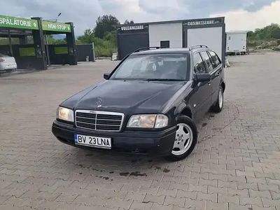 Second-hand 1994 Mercedes C180 Break | 2.000 EUR