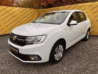 Alb Utilizat 2020 Dacia Logan Lauréate Berlinǎ | 7.150 EUR (Preț bun)