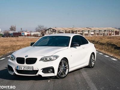 Culoarealb Second-hand 2016 BMW 225 M Sport Coupe | 15.899 EUR