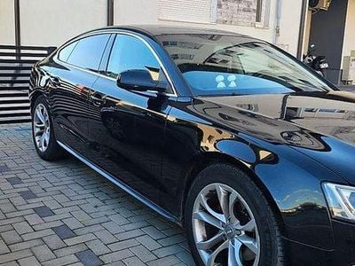 Second-hand Audi A5 Sportback 177 CP (130 kW) 2012 Culoarenegru Hatchback
